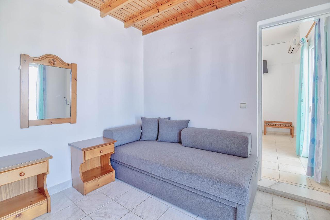 Pavlos Place Antiparos Città Esterno foto